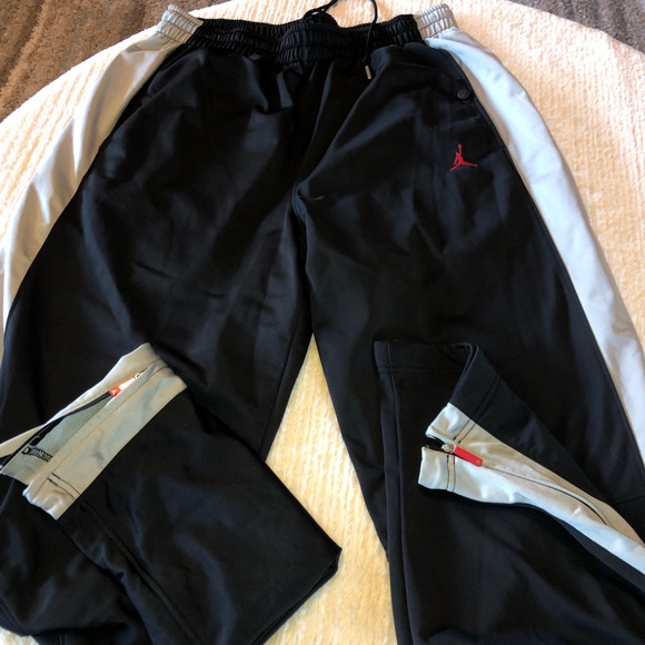Jordan Sweatpants Athletic Size XXL Jogging Basketball  Zippered Bottoms. - Picture 2 of 10